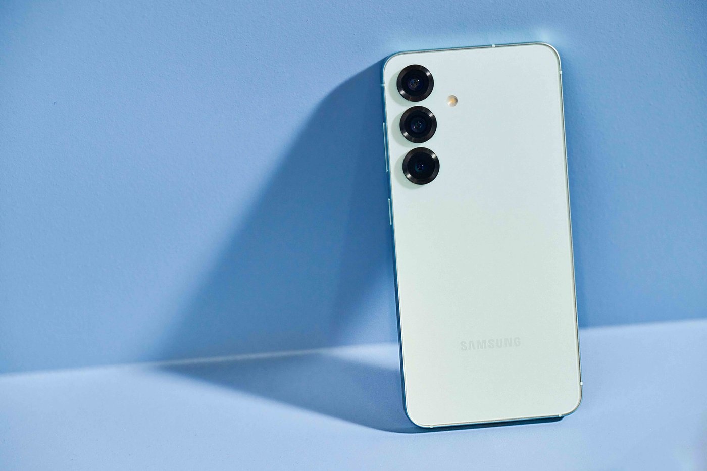 Смартфон Samsung Galaxy S25+ SM-S936B 12GB/256GB (мятный) 