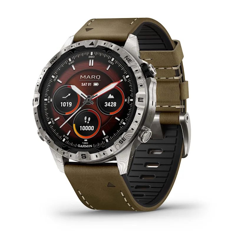 Умные часы Garmin MARQ